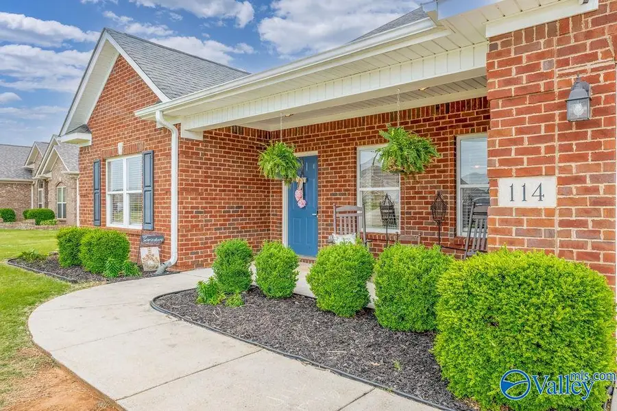 114 Evergreenview Drive, Hazel Green, AL 35750 - #2
