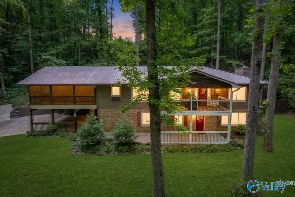 124 Catherine Drive, Owens Cross Roads, AL 35763
