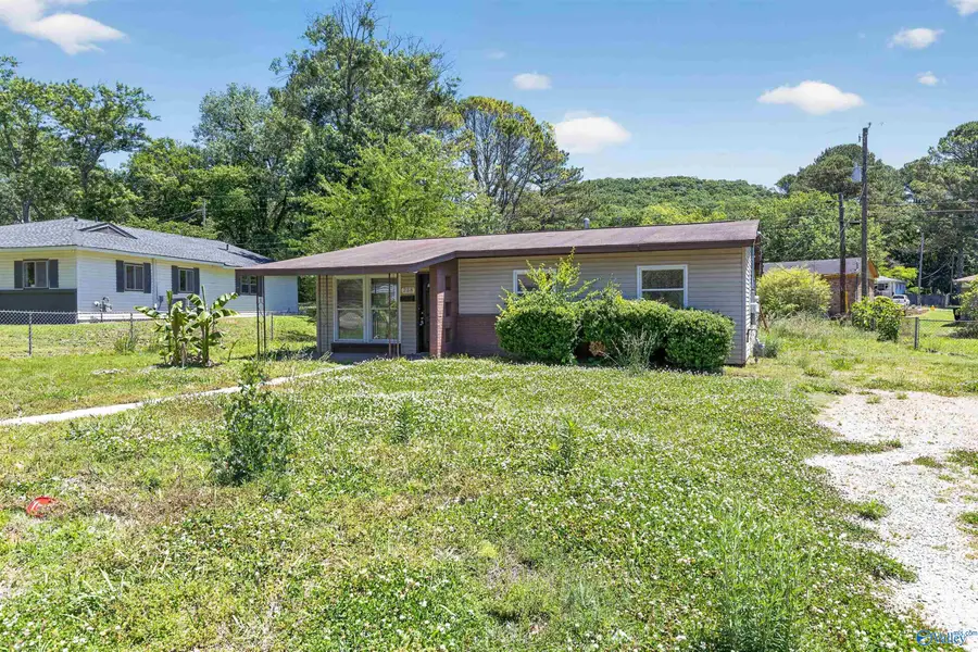 238 Victory Lane Ne, Huntsville, AL 35811 - #2