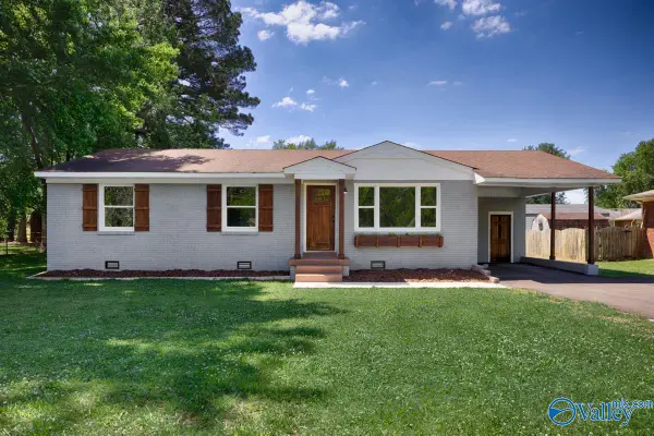 1103 W Washington Street, Athens, AL 35611