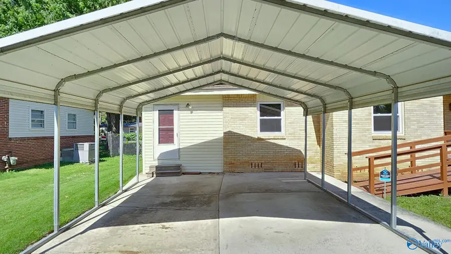 3208 Fairacres Road Sw, Huntsville, AL 35805 - #3