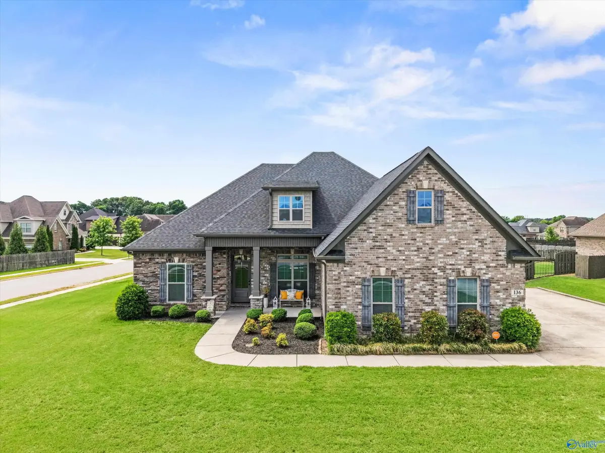 136 Stonycrossing Road, Meridianville, AL 35759 - #1