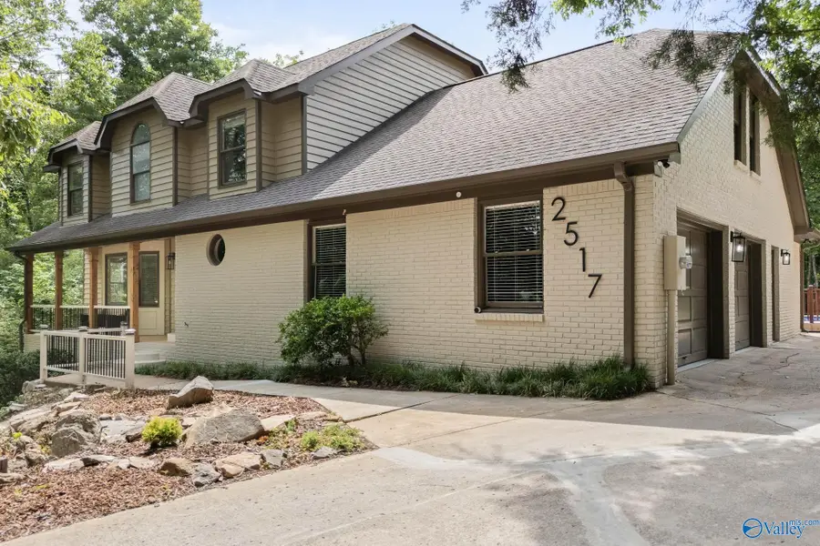 2517 Garth Road Se, Huntsville, AL 35801 - #2