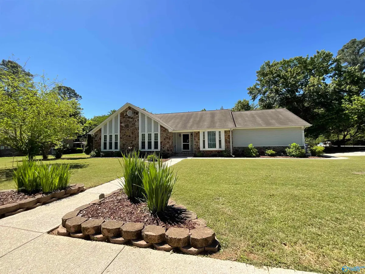 118 Emerald Drive, Harvest, AL 35749 - #1