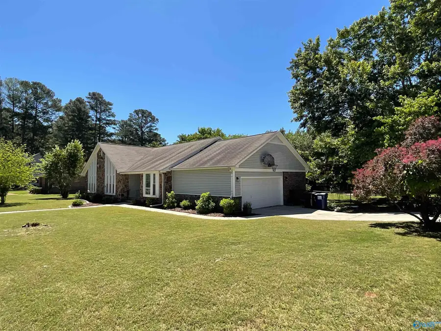 118 Emerald Drive, Harvest, AL 35749 - #2
