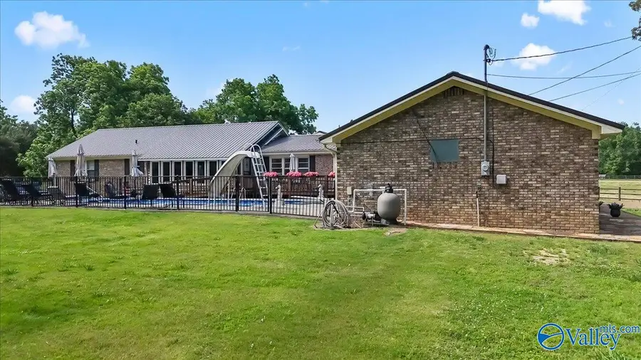 3615 Fry Gap Road, Arab, AL 35016 - #3