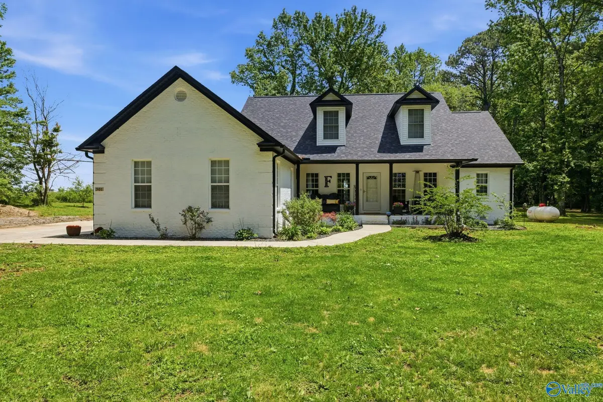 301 Mimi Lane, Toney, AL 35773 - #1
