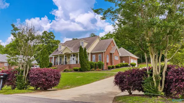 186 County Road 1026, Valley Head, AL 35989