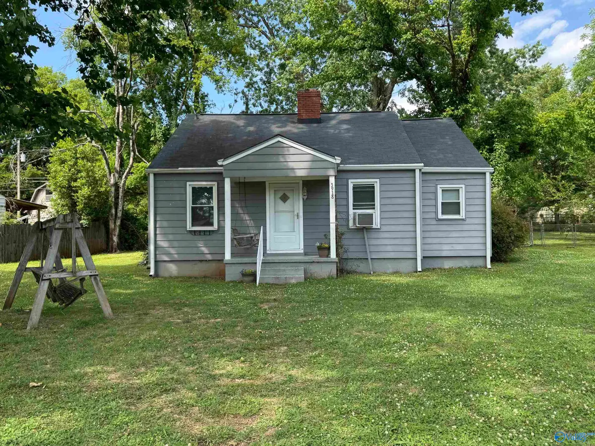 3918 9th Avenue Sw, Huntsville, AL 35805 - #1