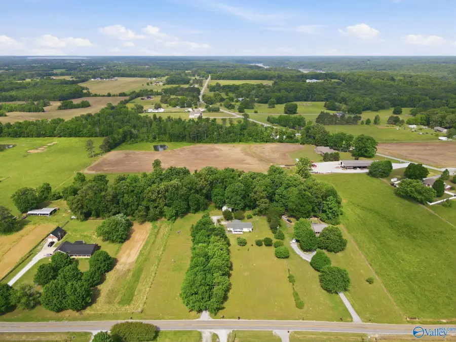 17511 Parker Road, Athens, AL 35611 - #3