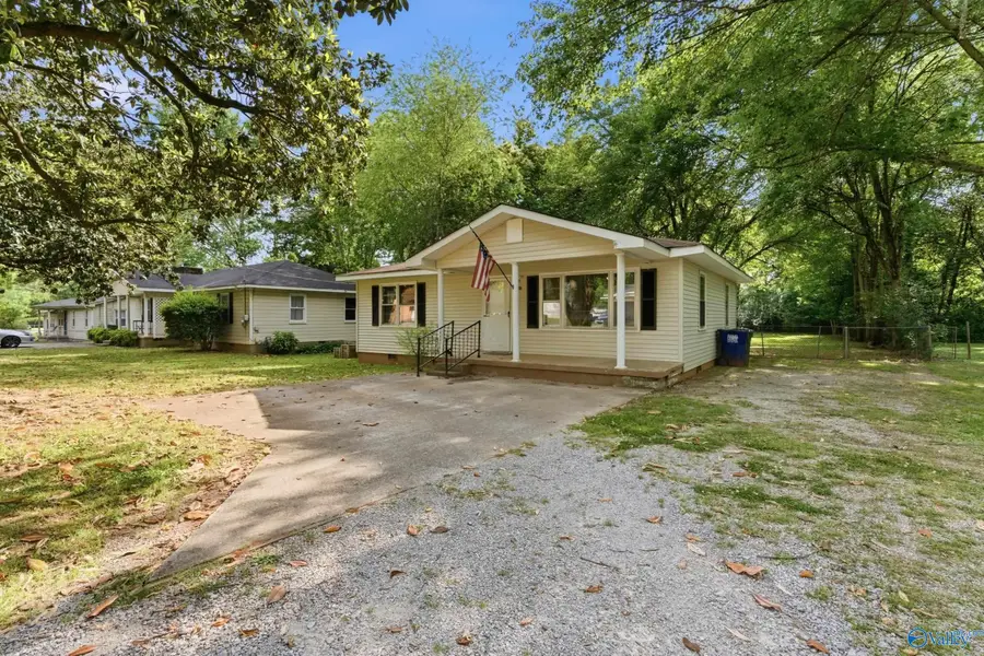 3505 Gay Street Nw, Huntsville, AL 35810 - #2