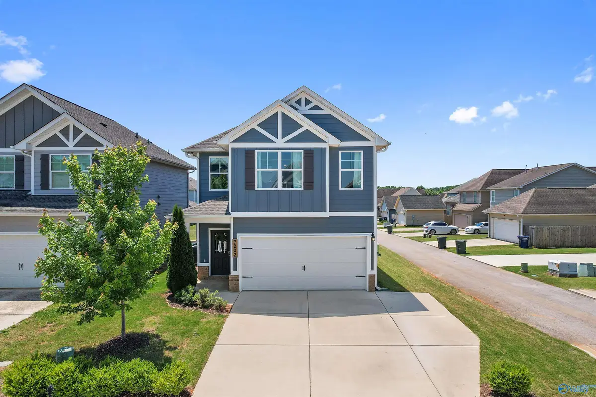7202 Chatfield Way Nw, Huntsville, AL 35806 - #1