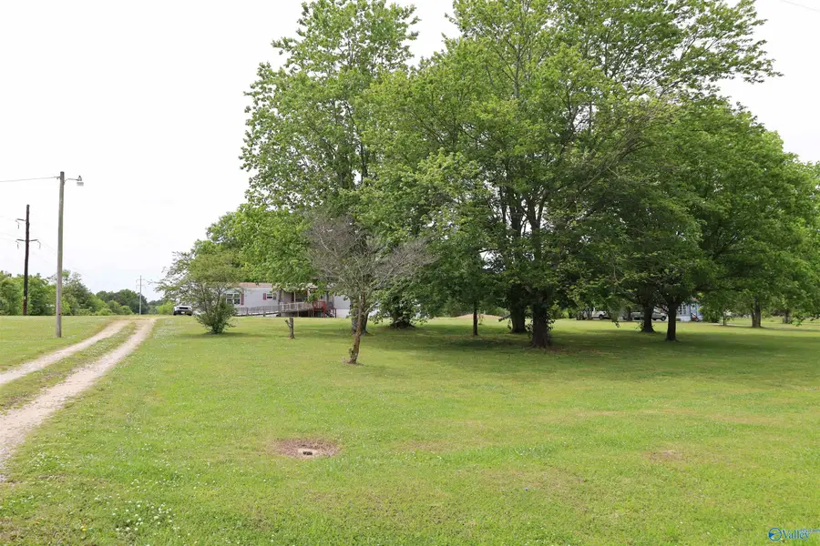 903 County Road 418, Dutton, AL 35744 - #2