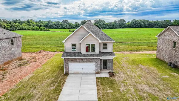149 Flintlock Way, New Market, AL 35761