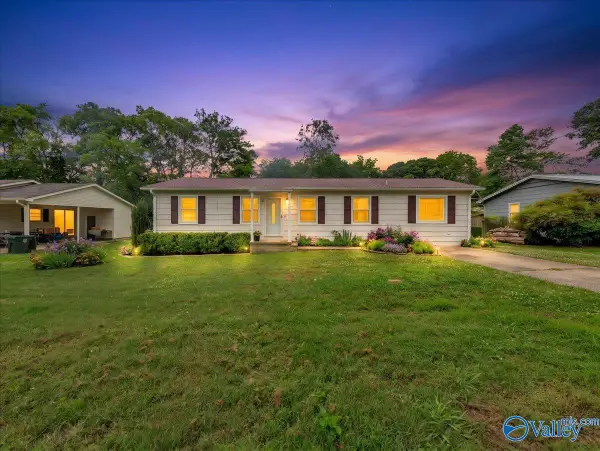 518 Dean Street, Scottsboro, AL 35768