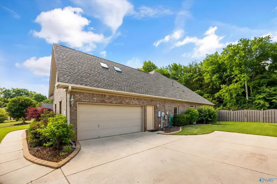 124 Pearle Cove Drive, Huntsville, AL 35806 - #2