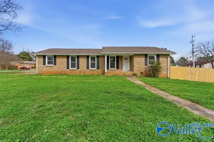 400 Harolds Drive, Huntsville, AL 35806 - #2