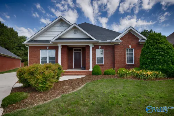 27010 Mill Creek Drive, Athens, AL 35613
