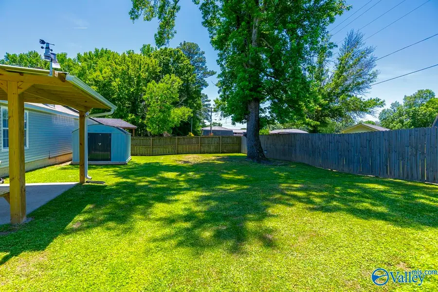 1501 Elizabeth Drive Sw, Hartselle, AL 35640 - #2