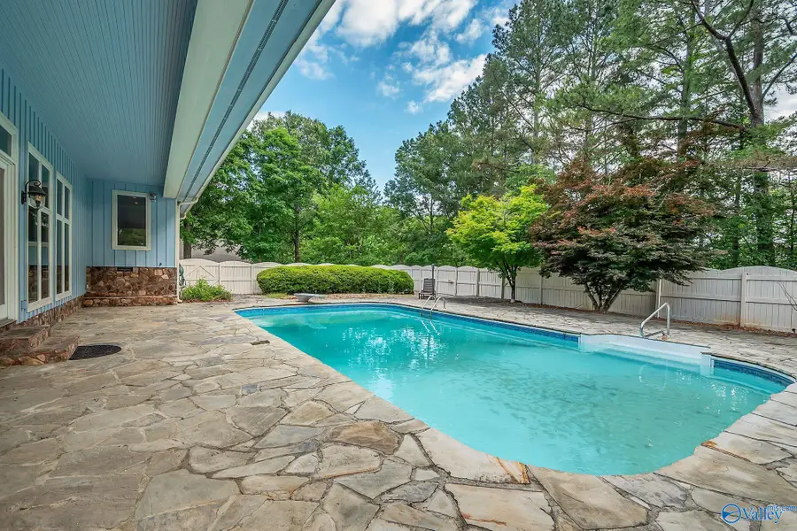 132 Andrew Jackson Way, Scottsboro, AL 35769 - #3