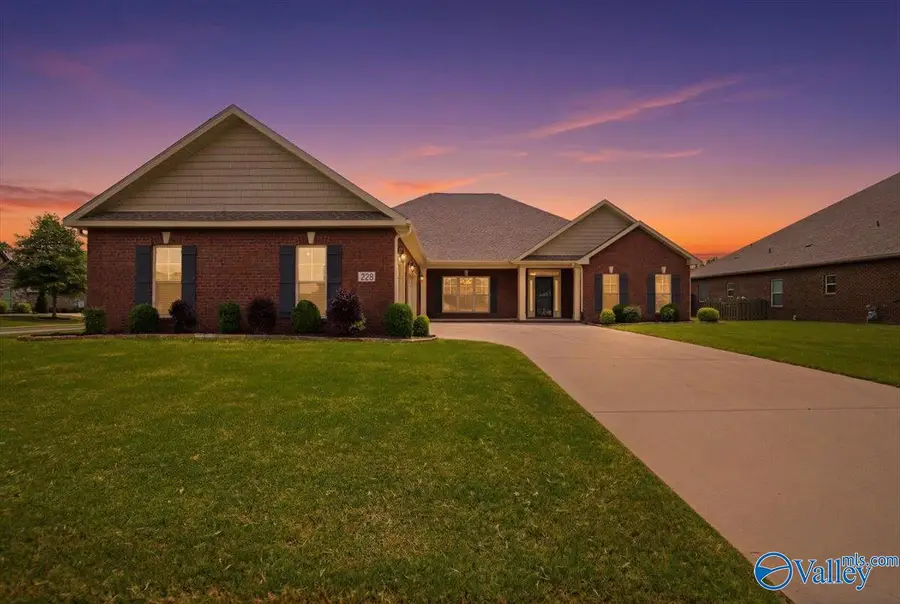 228 Farmdale Drive, Madison, AL 35756 - #2