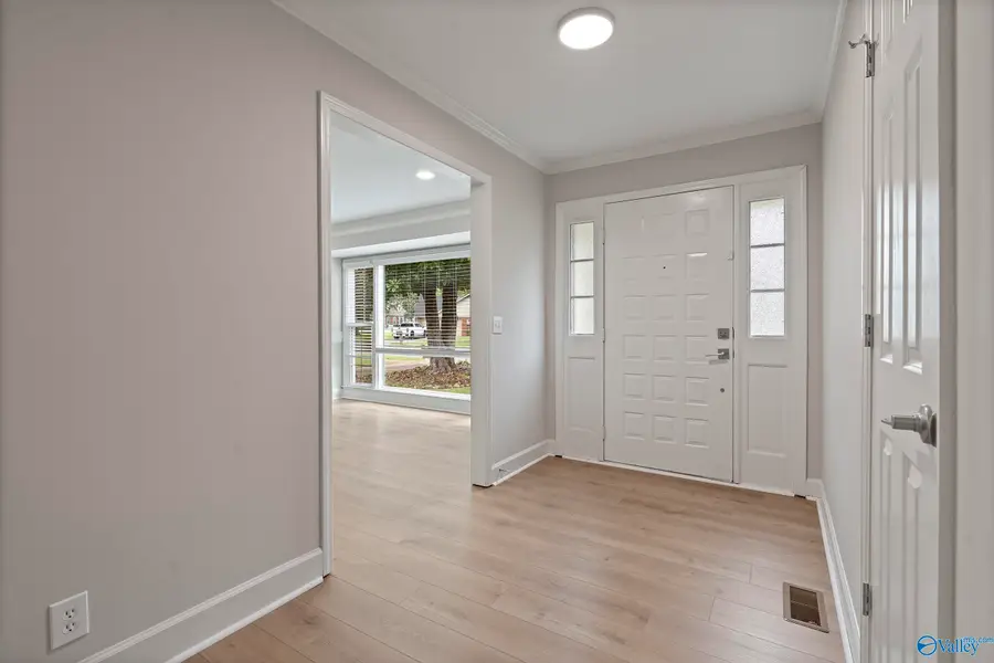 10202 Melanie Drive Se, Huntsville, AL 35803 - #3
