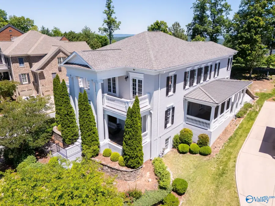 71 Ledge View Drive, Huntsville, AL 35802 - #2