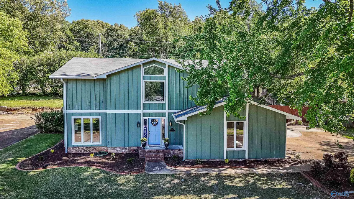 7710 Shadow Bend Drive Se, Huntsville, AL 35802 - #1