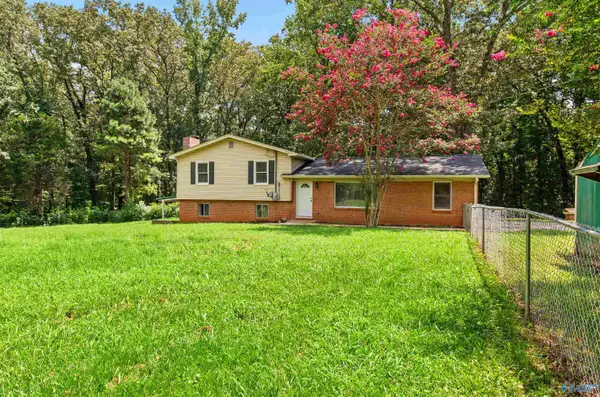 285 Ruby Drive, Huntsville, AL 35811