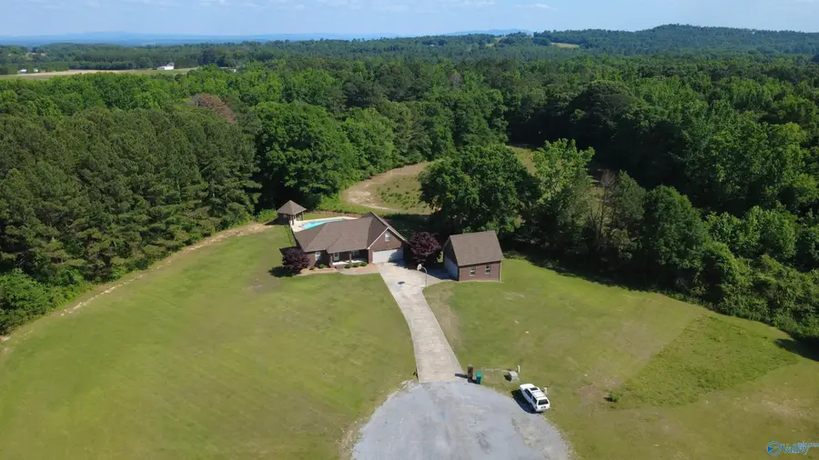 445 Mardi Gras Estates, Sand Rock, AL 35983 - #3