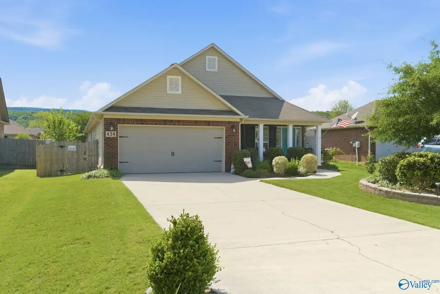 434 Wade Road Se, Owens Cross Roads, AL 35763 - #2