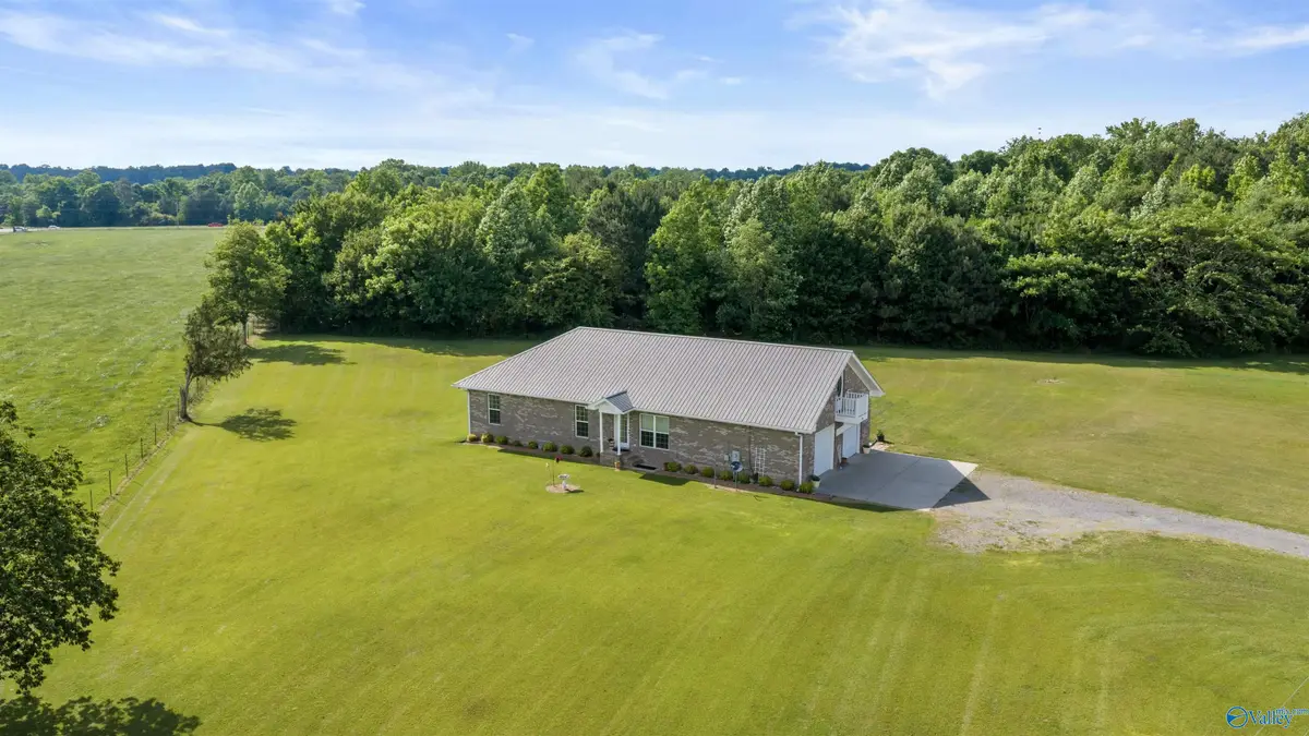 784 County Road 33, Fyffe, AL 35971 - #1
