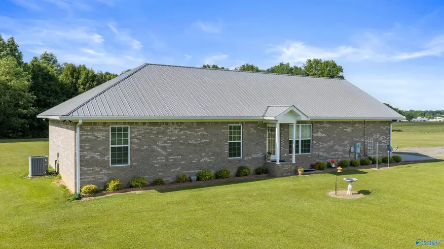 784 County Road 33, Fyffe, AL 35971 - #2