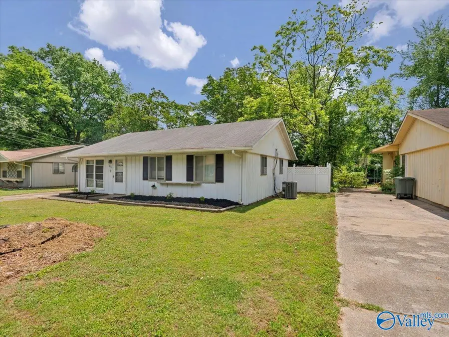 2471 Mount Vernon Road Nw, Huntsville, AL 35810 - #2