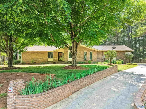 679 Cambridge Drive, Madison, AL 35758