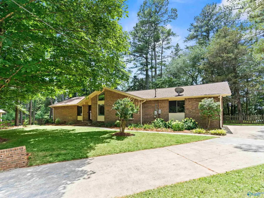 679 Cambridge Drive, Madison, AL 35758 - #3