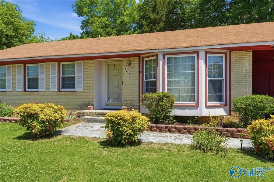 3016 Teton Circle Nw, Huntsville, AL 35810 - #3