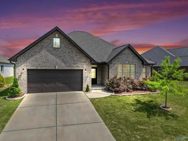 204 Dustin Lane Nw, Madison, AL 35757