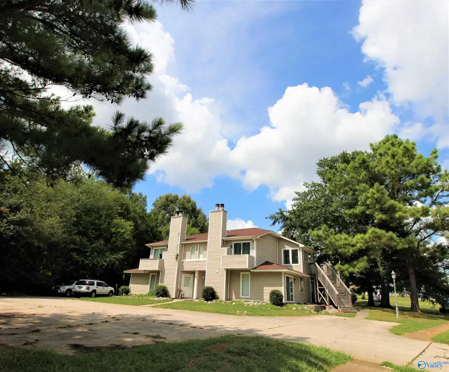2704 Lantern Walk Se, Huntsville, AL 35803 - #3