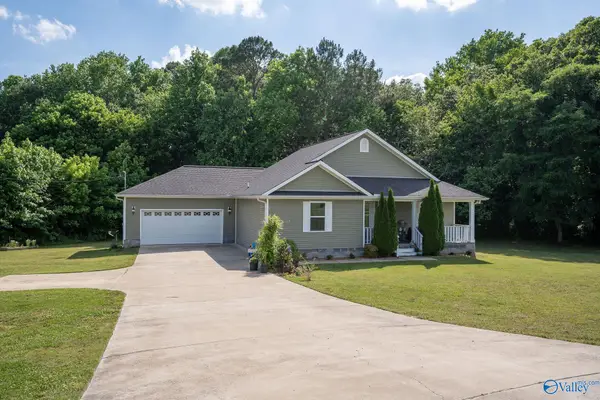 272 Craten Drive, Rainsville, AL 35986