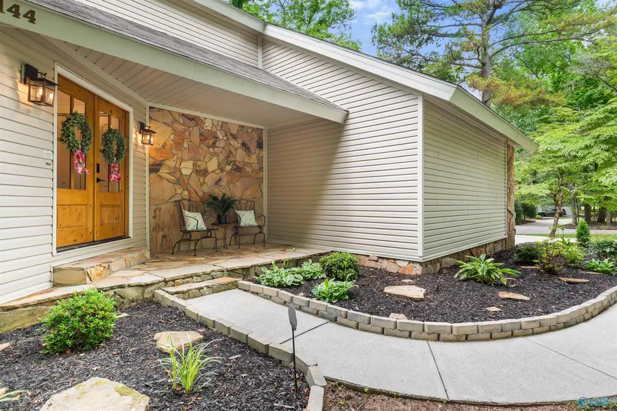 144 Arbery Drive Nw, Huntsville, AL 35806 - #2