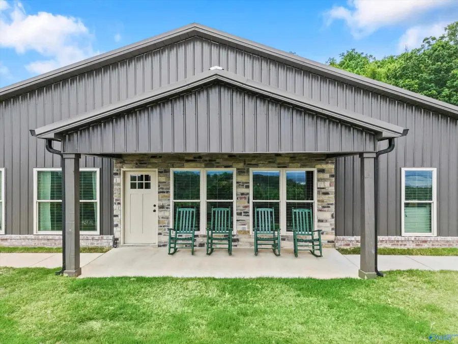 6269 Scottsboro Hwy, Scottsboro, AL 35769 - #3