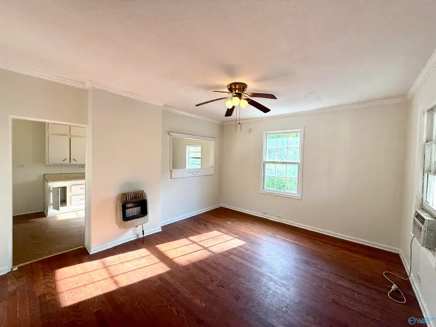4 W Tuscaloosa Avenue, Gadsden, AL 35904 - #2
