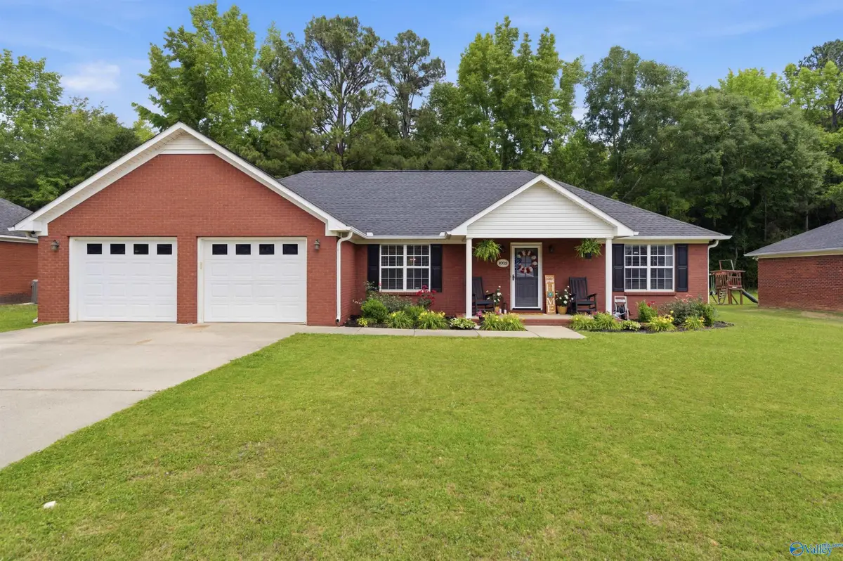1005 Clint Drive Se #Single, Hartselle, AL 35640 - #1