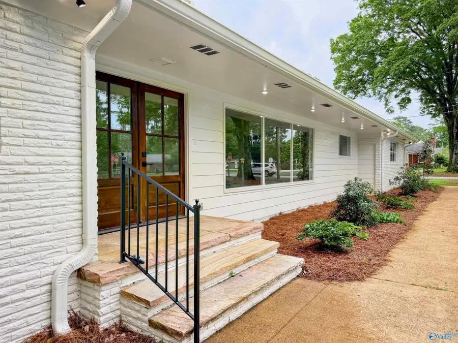1820 Stratford Road, Decatur, AL 35601 - #2