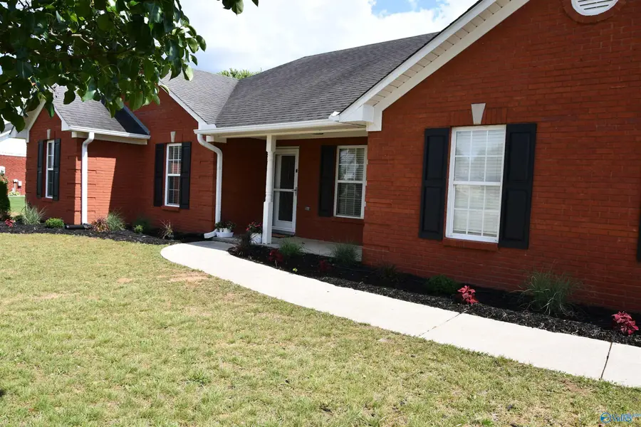 101 Bramble Way, Toney, AL 35773 - #2