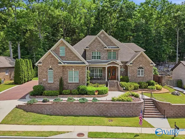 7057 Pale Dawn Place Se, Owens Cross Roads, AL 35763