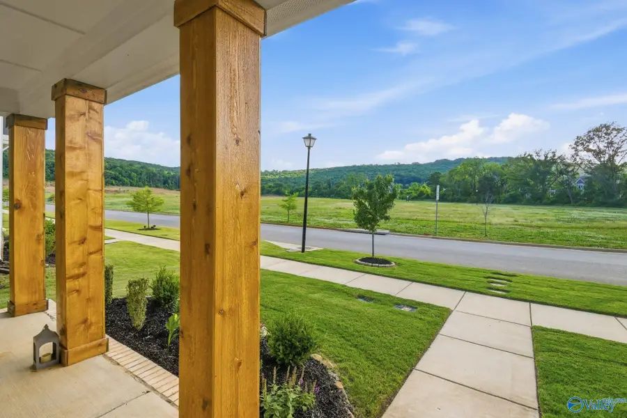 1612 Bridgedale Street Ne, Huntsville, AL 35811 - #2