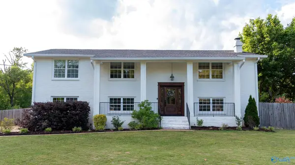 8009 SE Navios Drive Se, Huntsville, AL 35802