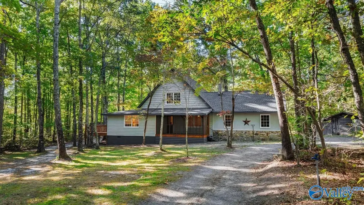1175 County Road 72, Mentone, AL 35984 - #1
